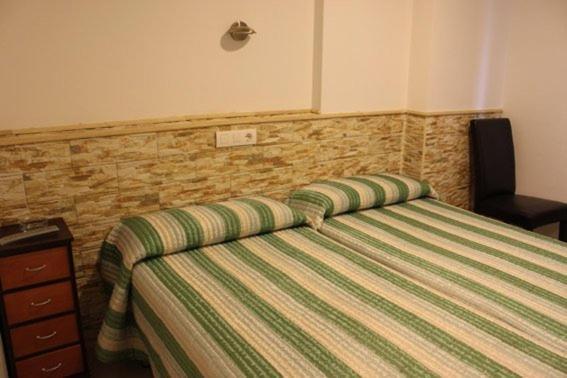 Hostal Valle Del Iregua Альбельда-де-Ирегуа Экстерьер фото